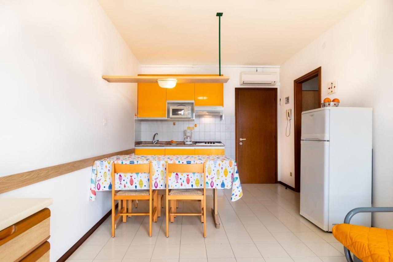 Condominio Croce Del Sud Бибионе Экстерьер фото